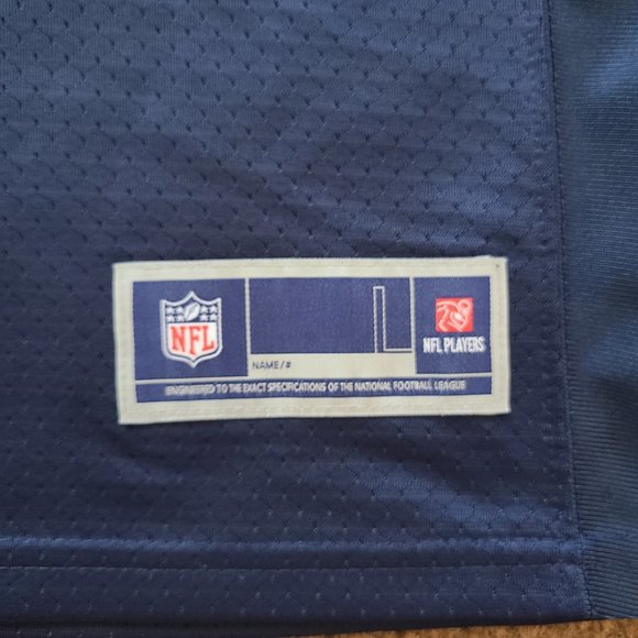 Seattle Seahawks Jersey  NFL Official #3 Russell Wilson - YOUTH Size LARGE - Picture 2 of 7